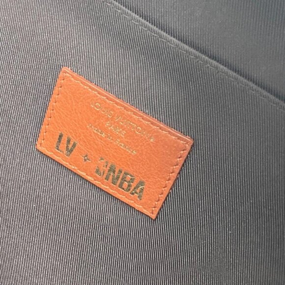 LOUIS VUITTON M45784 NBA collaboration Shoebox Backpack bag Backpack - Picture 10 of 13
